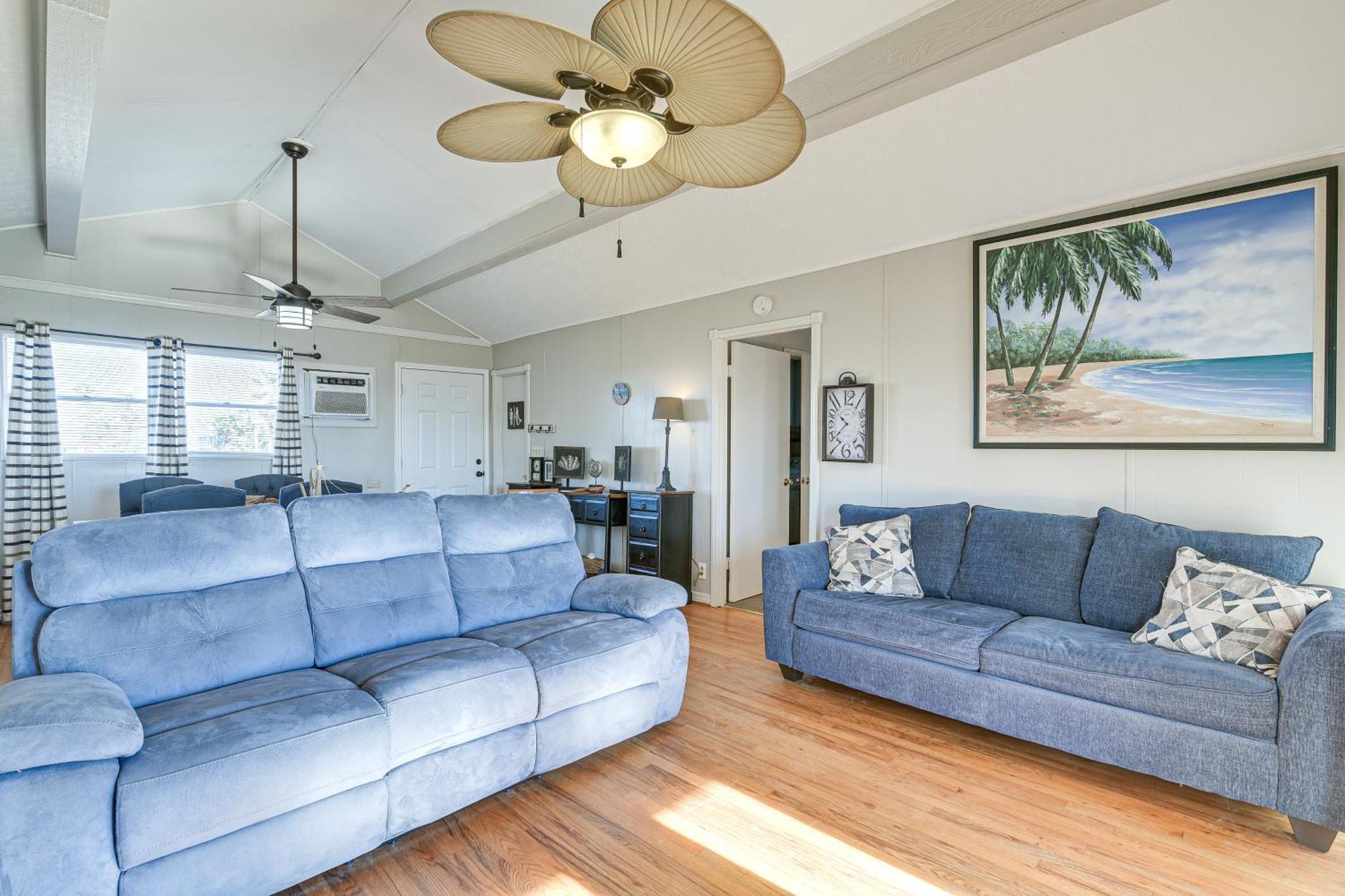 Second-Row Surfside Beach House Newly Renovated! Exteriör bild