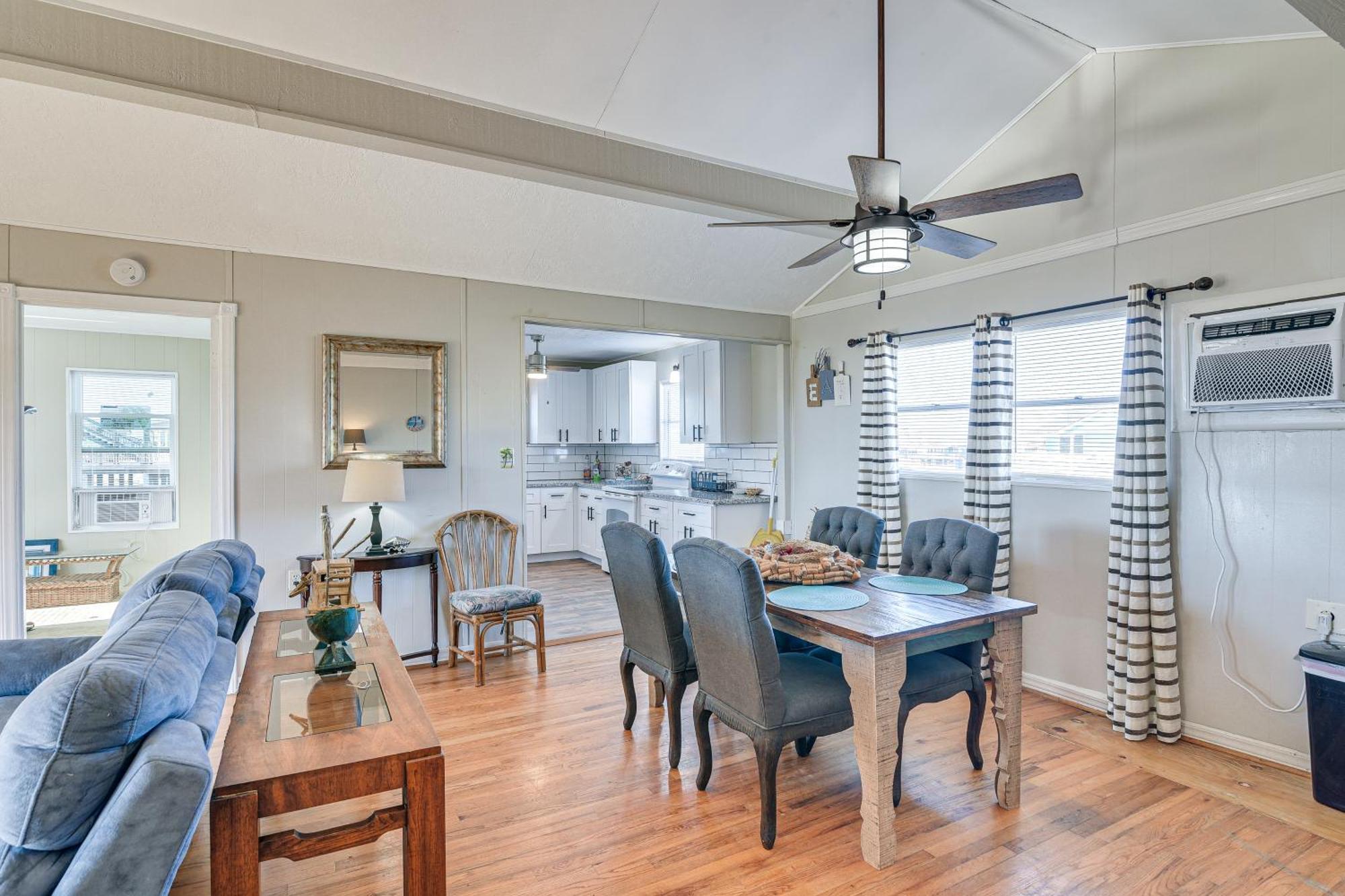 Second-Row Surfside Beach House Newly Renovated! Exteriör bild