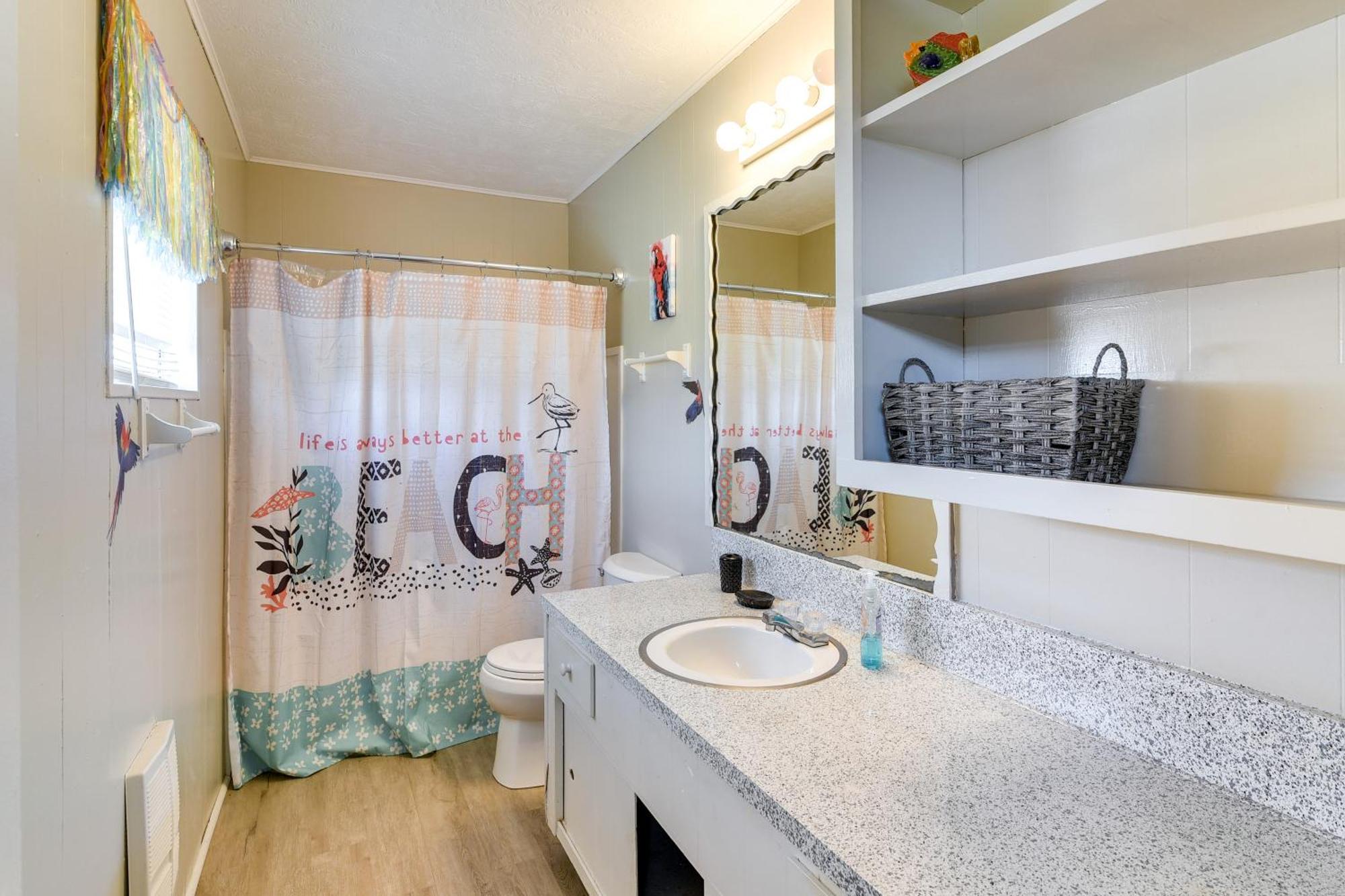 Second-Row Surfside Beach House Newly Renovated! Exteriör bild